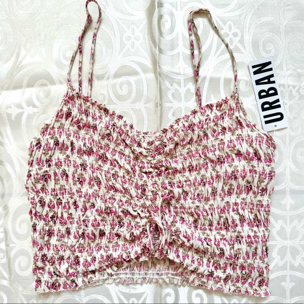 NEW URBAN OUTFITTERS FLORAL CROPPED TANK SIZE XL